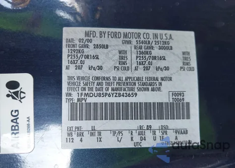 2000 Ford Explorer Limited из США, поврежденный, VIN 1FMDU85P6YZB43659